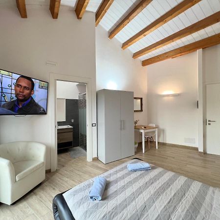 L'Angelo Bianco 2 Lägenhet Pula Exteriör bild